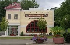 Lakewood Apothecary & Natural Health logo