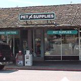 Coastside Critters & Gifts logo